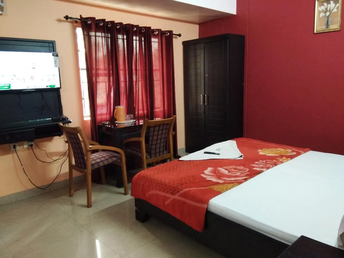 A.R.Residency Hotel Kunnamangalam India