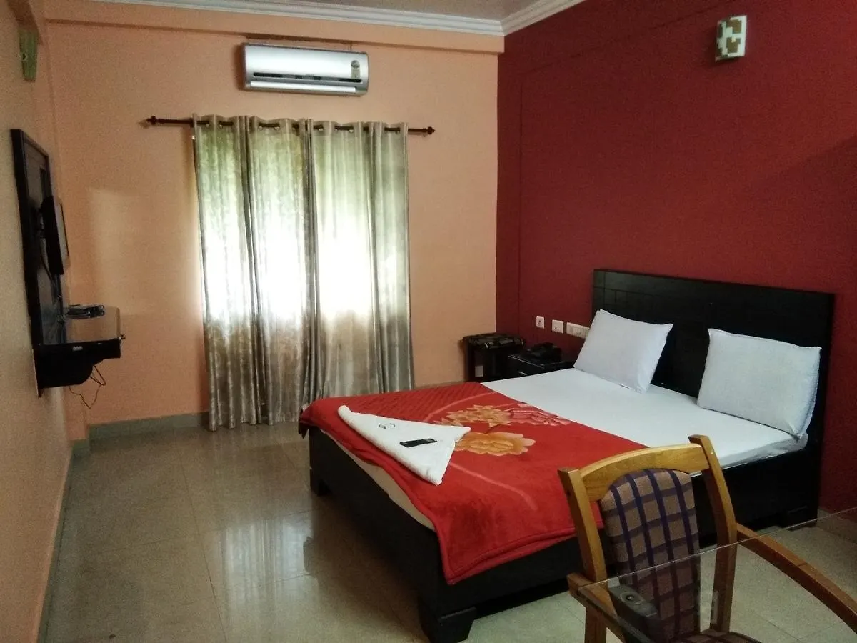 A.R.Residency Hotel Kunnamangalam India